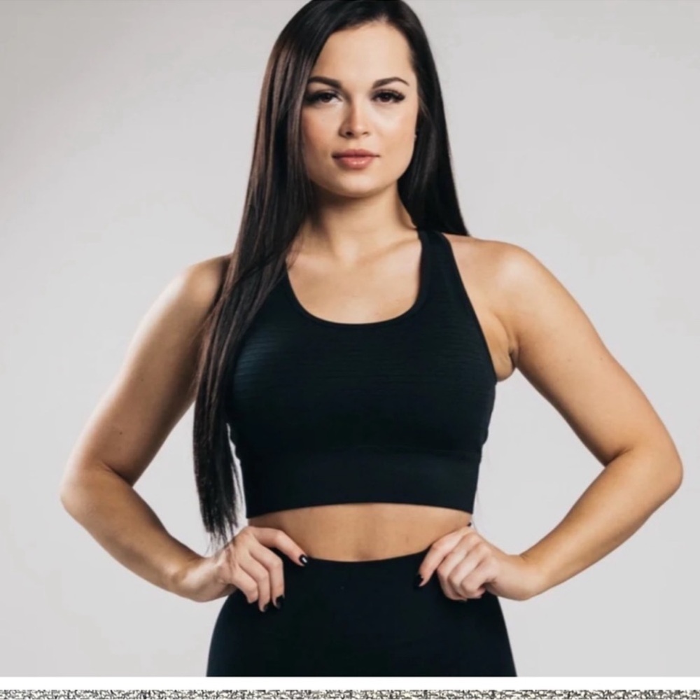 Alphalete revival bra